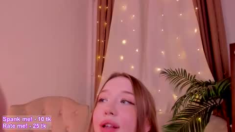 Violet online show from October 19, 3:22 am