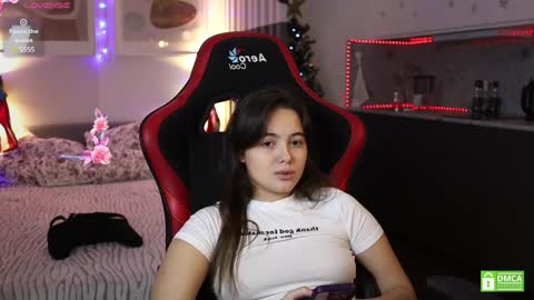 Snapshot of _whoareu_ chatting on December 15, 2:27 pm Kristina online show from December 15, 2:27 pm