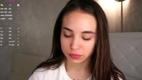 Anna online show from March 8, 11:58 am