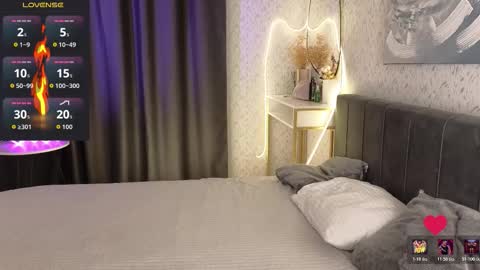 Jasmine online show from January 13, 8:33 am