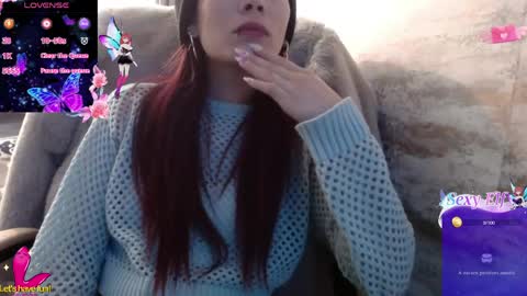 Yuyi online show from May 2, 2:50 am