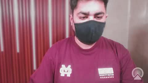 Sleepy owl online show from October 27, 8:58 am