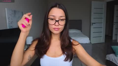 Mila and Jess online show from September 13, 9:12 am