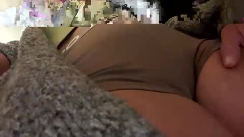 a_rae93 online show from October 16, 10:48 am