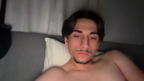 aa192930 online show from April 18, 10:06 am