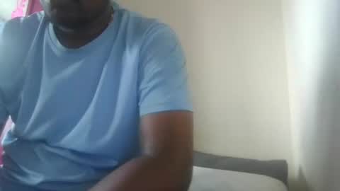 Snapshot of aachujos97 chatting on December 7, 8:27 am Aachujos online show from December 7, 8:27 am