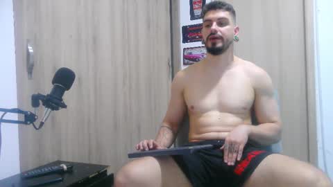 Aaron kwok online show from November 25, 2:10 am