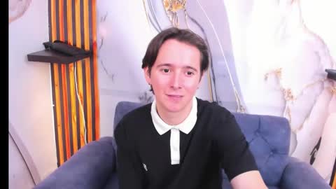 Aaron online show from October 26, 7:35 pm