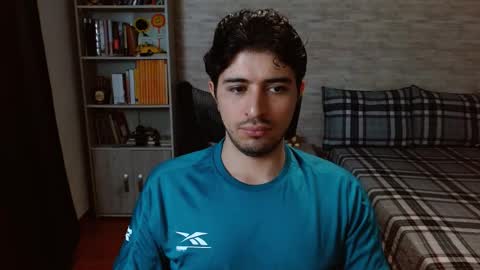 Aaron online show from February 19, 8:41 pm