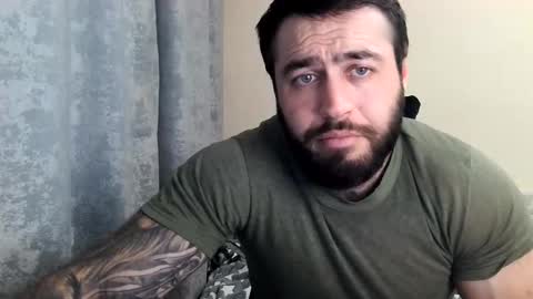 Davin tayl online show from May 21, 3:07 pm
