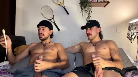 aaron_wheel online show from July 14, 1:42 am
