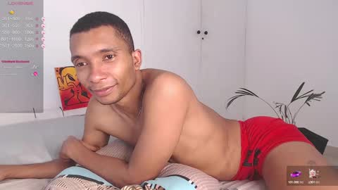 Heyy my name is Aaron online show from February 27, 5:58 pm