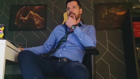 Aaron online show from February 5, 6:13 am