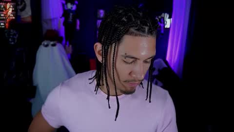 AARON  online show from October 26, 10:27 am