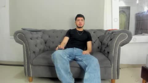 aaronpiers online show from November 6, 3:48 pm