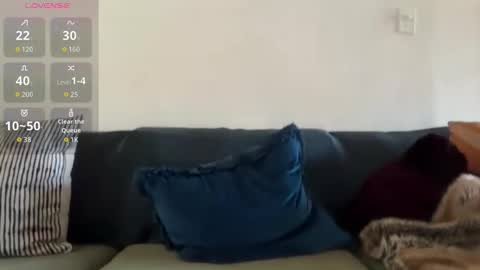 Scrufffypup online show from October 8, 11:38 am