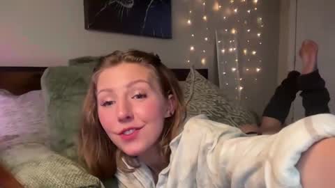 Abbie online show from October 17, 5:17 pm