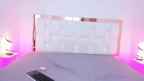 Abby online show from November 25, 11:36 pm