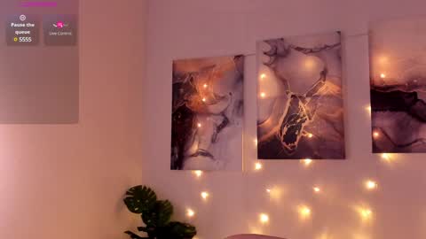 I want to make you addicted to me online show from January 26, 4:20 pm