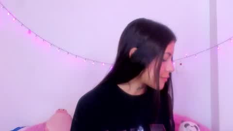 abby_rousee online show from October 10, 1:28 pm