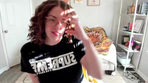 Snapshot of abbyjamesxo chatting on February 25, 8:53 pm Abby James online show from February 25, 8:53 pm