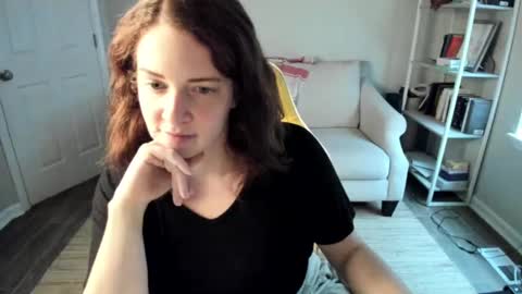 Snapshot of abbyjamesxo chatting on December 10, 8:38 pm Abby James online show from December 10, 8:38 pm
