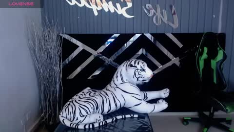 abbyrose_a online show from January 31, 1:11 am