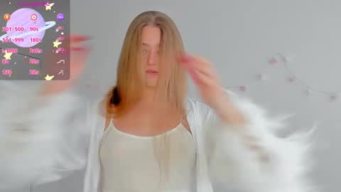 Abby    Stream at Sat  Sun  Mon  Fri online show from September 14, 1:56 pm