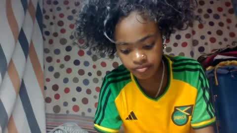 abdellahh online show from July 26, 8:17 pm