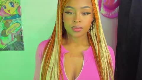 Simone    may online show from February 8, 7:04 am