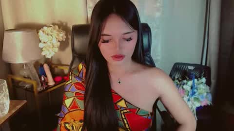 Abetterchristine online show from February 13, 8:50 am