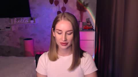 Anna online show from October 8, 6:47 pm