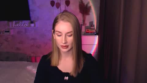 Anna online show from November 3, 5:25 pm