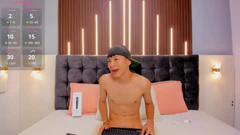 abraham_horny18 online show from October 29, 10:28 am