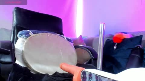 Abril online show from October 2, 9:13 pm