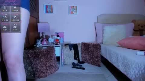 Abril online show from November 17, 1:30 am