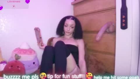 Peach online show from February 5, 7:01 am