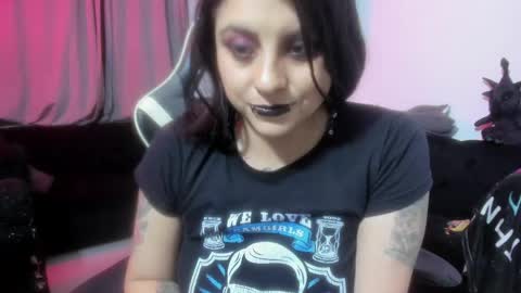 Alice online show from April 19, 4:24 am