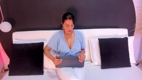    online show from April 13, 1:48 pm