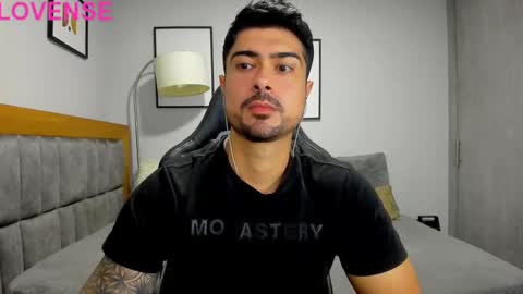 adam clarke online show from October 22, 12:36 am