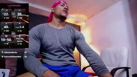 adam_fit19cm online show from October 9, 3:06 pm