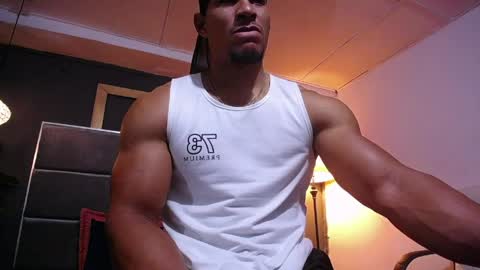 adam_fit19cm online show from April 10, 2:00 pm