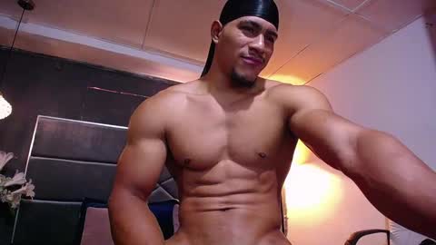 adam_fit19cm online show from March 12, 2:54 pm