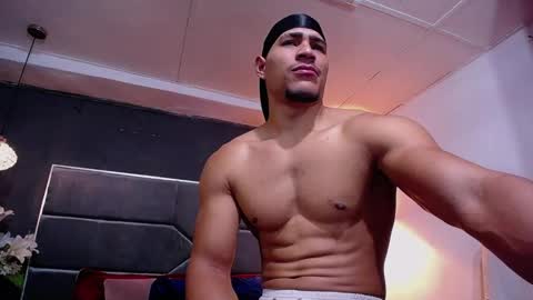 adam_fit19cm online show from September 23, 2:00 pm