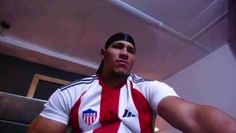 adam_fit19cm online show from June 9, 3:23 pm