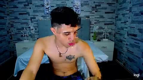 adam hot11 online show from October 1, 12:21 am