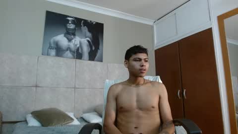 Snapshot of adam_piarse chatting on September 19, 3:54 am adam_piarse online show from September 19, 3:54 am