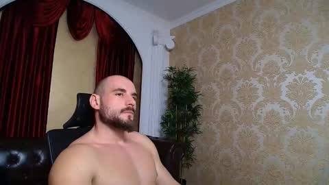 Snapshot of adamjameson chatting on February 5, 9:46 am AdamJameson online show from February 5, 9:46 am