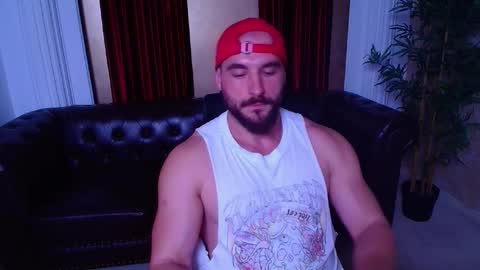 Snapshot of adamjameson chatting on September 17, 8:51 am AdamJameson online show from September 17, 8:51 am