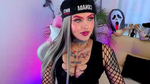 adamsniki online show from October 23, 4:19 pm